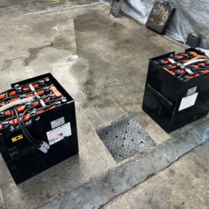 Battery 24V TYPE VCF280 ★ Battery for forklift, skylift, platform with pneumatic work platform ★ 24V ★ Capacity 280AH/5HR ★ Good condition ★