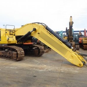 CAT 374FL ★ Excavator ★ 650G, A/C, MULTI, EPA, W/ ARM, BKT, A/C. HAND RAILS - Image 5