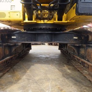 CAT 374FL ★ Excavator ★ 650G, A/C, MULTI, EPA, W/ ARM, BKT, A/C. HAND RAILS - Image 10