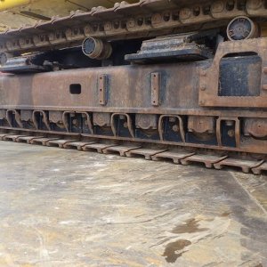 CAT 374FL ★ Excavator ★ 650G, A/C, MULTI, EPA, W/ ARM, BKT, A/C. HAND RAILS - Image 30