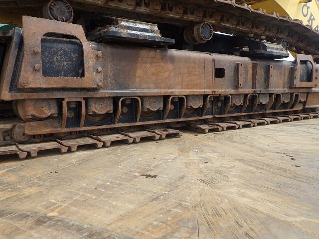 CAT 374FL ★ Excavator ★ 650G, A/C, MULTI, EPA, W/ ARM, BKT, A/C. HAND RAILS