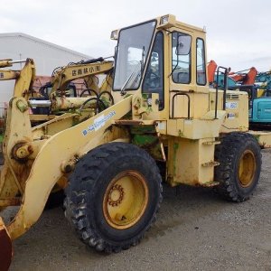 kawasaki 65ZII ★ Loader(Crawled/Wheeled) ★ CAB, A/C - Image 3