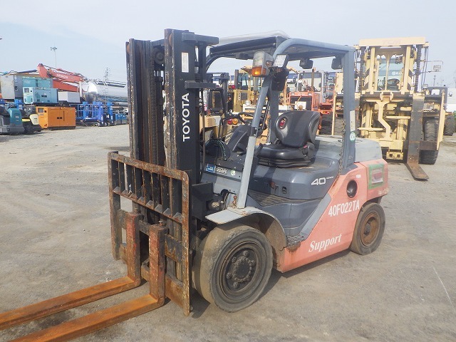 TOYOTA 8FD40 ★ Forklift ★ 3m, 4000kg