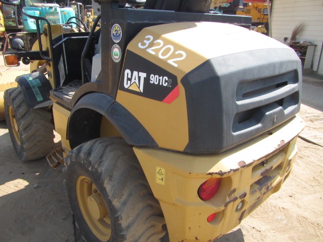 CAT 901C2 ★ Loader(Crawled/Wheeled) ★ CNP, BKT