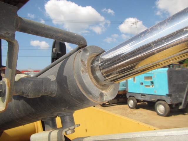 CAT 901C2 ★ Loader(Crawled/Wheeled) ★ CNP, BKT