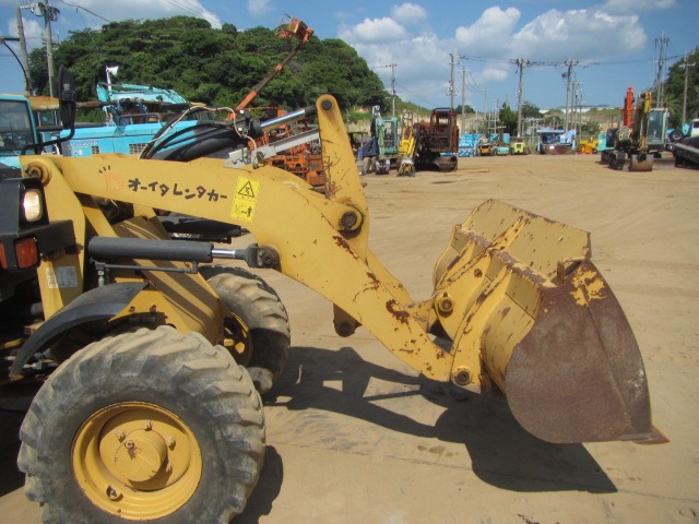 CAT 901C2 ★ Loader(Crawled/Wheeled) ★ CNP, BKT
