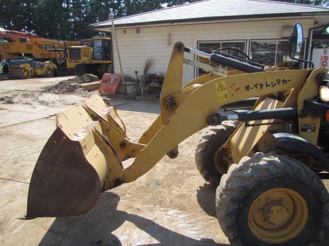 CAT 901C2 ★ Loader(Crawled/Wheeled) ★ CNP, BKT