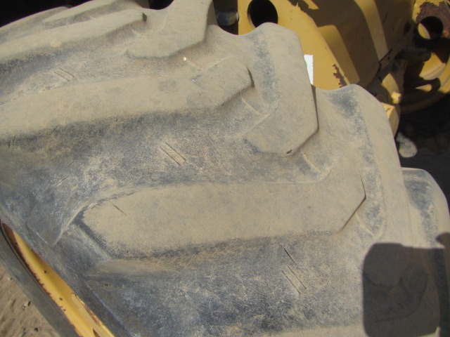 CAT 901C2 ★ Loader(Crawled/Wheeled) ★ CNP, BKT
