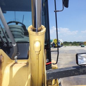 CAT 910G ★ Loader(Crawled/Wheeled) ★ CAB, A/C - Image 20