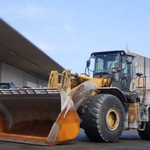 KCM 97Z7 ★ Loader(Crawled/Wheeled) ★ CAB, BKT, A/C, 90,017km - Image 1