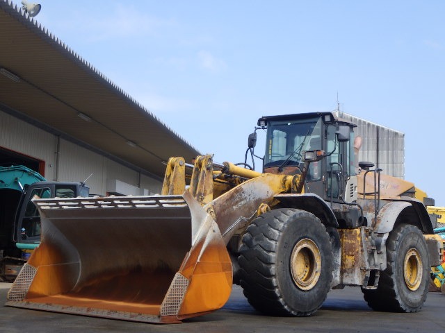 KCM 97Z7 ★ Loader(Crawled/Wheeled) ★ CAB, BKT, A/C, 90,017km