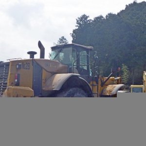 KCM 97Z7 ★ Loader(Crawled/Wheeled) ★ CAB, BKT, A/C, 90,017km - Image 5