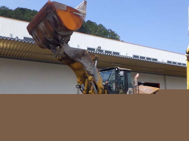 KCM 97Z7 ★ Loader(Crawled/Wheeled) ★ CAB, BKT, A/C, 90,017km