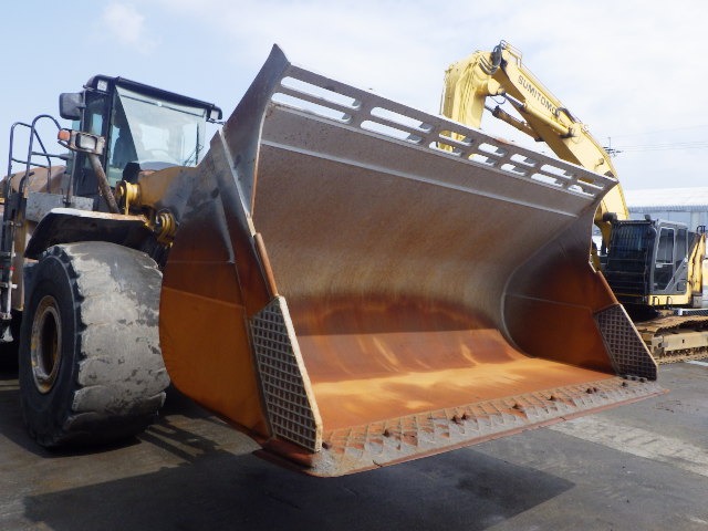 KCM 97Z7 ★ Loader(Crawled/Wheeled) ★ CAB, BKT, A/C, 90,017km