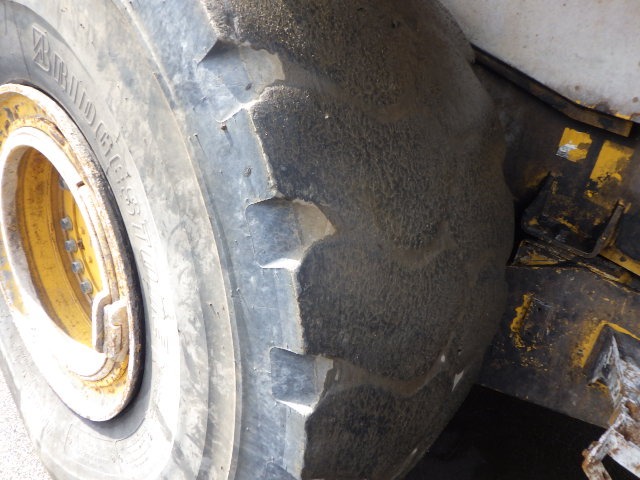 KCM 97Z7 ★ Loader(Crawled/Wheeled) ★ CAB, BKT, A/C, 90,017km