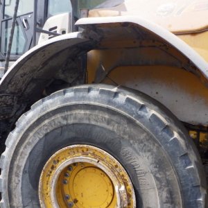 KCM 97Z7 ★ Loader(Crawled/Wheeled) ★ CAB, BKT, A/C, 90,017km - Image 59