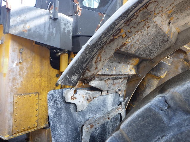 KCM 97Z7 ★ Loader(Crawled/Wheeled) ★ CAB, BKT, A/C, 90,017km