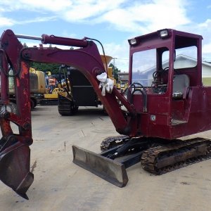 IWAFUJI CT-200 ★ Mini Excavator ★ 250G, CNP - изображение 1