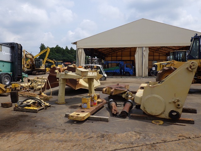 KOMATSU D475A-2 ★ Bulldozer ★ 710G, ROPS CAB, S/T BLADE, A/C, W/ PARTS(see photo) - Image 65