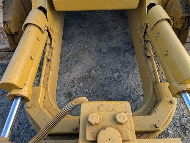 CAT D4H ★ Bulldozer ★ 500G, PAT Dozer, CAB, A/C - Image 22