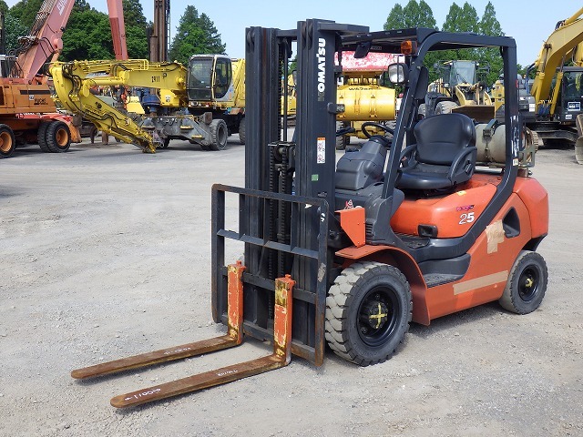 KOMATSU FG25C-16 ★ Forklift ★ 4.5m, 2150kg, FULL FREE