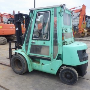 Forklift ★ Forklift ★ Model / Serial Unknown モデル・シリアル不明 - Image 4