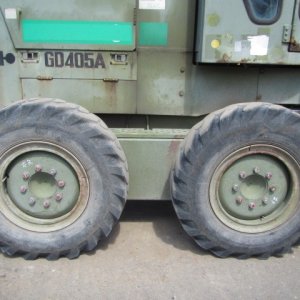 KOMATSU GD405A-2 ★ Road Equipment ★ CAB, BLADE 3.1m, SCARIFIER - Image 13