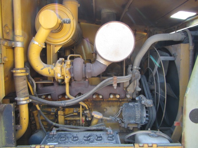 KOMATSU GD405A-2 ★ Road Equipment ★ CAB, BLADE 3.1m, SCARIFIER
