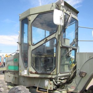 KOMATSU GD405A-2 ★ Road Equipment ★ CAB, BLADE 3.1m, SCARIFIER - Image 51