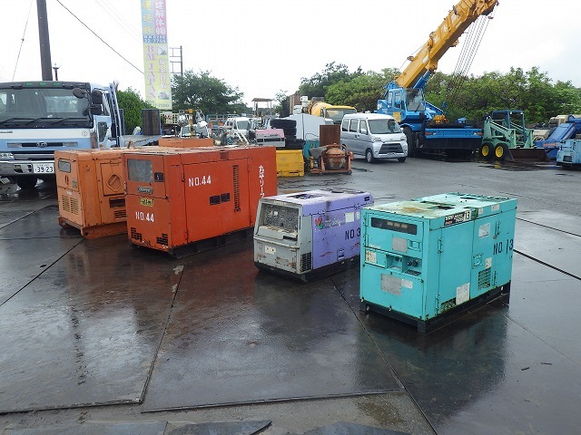 GENERATOR_4unitsSet ★ Generator & Compressor ★ 1)DENYO DCA-13SPK-5376775