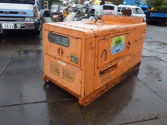 GENERATOR_4unitsSet ★ Generator & Compressor ★ 1)DENYO DCA-13SPK-5376775