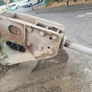 FURUKAWA HB20G ★ Parts & Attachment ★ Not checked operation and availability of missing parts - Image 18