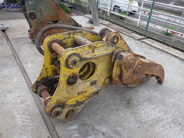 HS-700N ★ Parts & Attachment ★ Hydraulic Fork, Serial Number Unknown