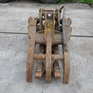 HS-700N ★ Parts & Attachment ★ Hydraulic Fork, Serial Number Unknown - Image 5