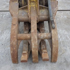 HS-700N ★ Parts & Attachment ★ Hydraulic Fork, Serial Number Unknown - Image 6