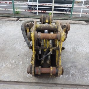 HS-700N ★ Parts & Attachment ★ Hydraulic Fork, Serial Number Unknown - Image 10