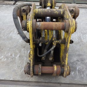 HS-700N ★ Parts & Attachment ★ Hydraulic Fork, Serial Number Unknown - Image 11