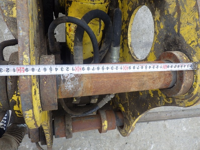 HS-700N ★ Parts & Attachment ★ Hydraulic Fork, Serial Number Unknown