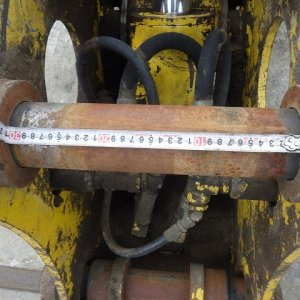 HS-700N ★ Parts & Attachment ★ Hydraulic Fork, Serial Number Unknown - Image 16