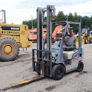 NISSAN L01M15 ★ Forklift ★ 4m, 1500kg - Image 1