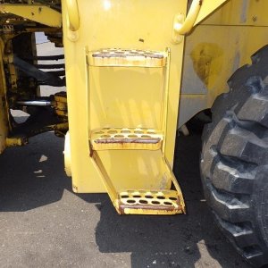 TCM L32 ★ Loader(Crawled/Wheeled) ★ CAB, BKT, A/C - Image 8