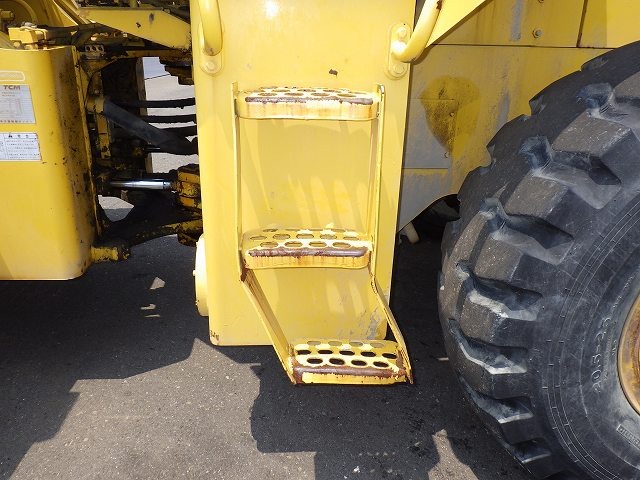 TCM L32 ★ Loader(Crawled/Wheeled) ★ CAB, BKT, A/C
