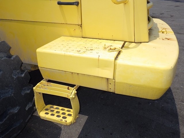 TCM L32 ★ Loader(Crawled/Wheeled) ★ CAB, BKT, A/C
