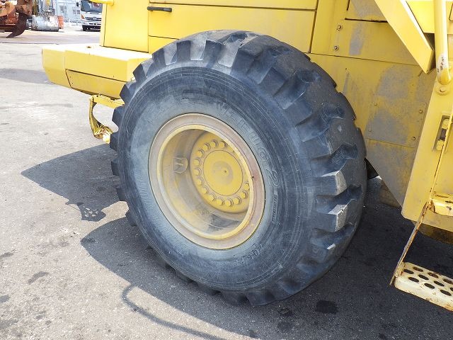 TCM L32 ★ Loader(Crawled/Wheeled) ★ CAB, BKT, A/C