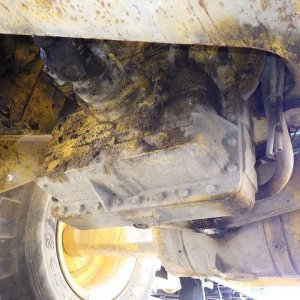 TCM L32 ★ Loader(Crawled/Wheeled) ★ CAB, BKT, A/C - Image 35