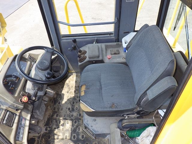 TCM L32 ★ Loader(Crawled/Wheeled) ★ CAB, BKT, A/C