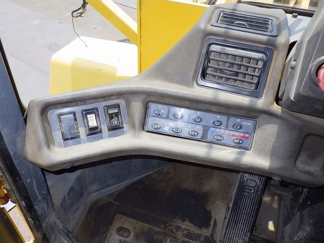 TCM L32 ★ Loader(Crawled/Wheeled) ★ CAB, BKT, A/C
