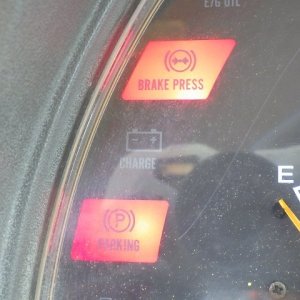 TCM L32 ★ Loader(Crawled/Wheeled) ★ CAB, BKT, A/C - Image 58