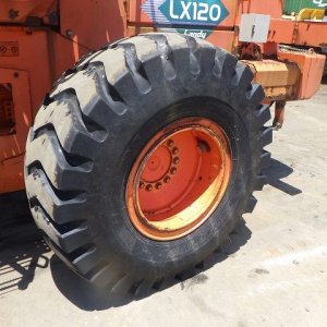 HITACHI LX120-2C ★ Loader(Crawled/Wheeled) ★ CAB, SERVICE VALVE, A/C - Image 17