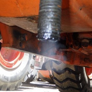 HITACHI LX120-2C ★ Loader(Crawled/Wheeled) ★ CAB, SERVICE VALVE, A/C - Image 44